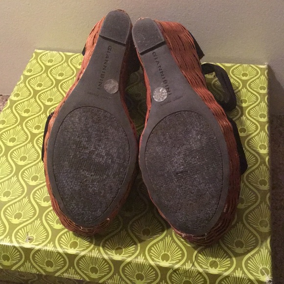 Black bouquet heel - Picture 4 of 4